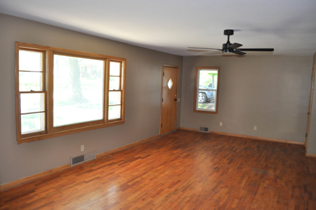 4-Bed Ranch with Finished Basement in King City – Move-In Ready - image 8
