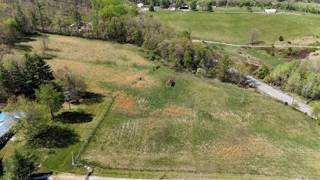 Sprawling 40 Acre Hobby Farm Just Minutes from Wytheville VA - image 15