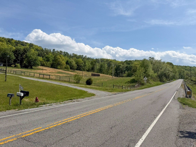 Sprawling 40 Acre Hobby Farm Just Minutes from Wytheville VA - image 27