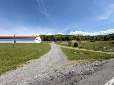 Sprawling 40 Acre Hobby Farm Just Minutes from Wytheville VA - image 2