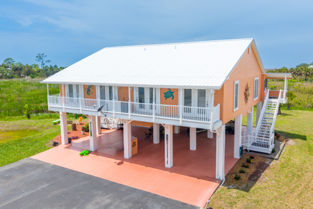 Income-Producing Coastal Duplex with Gulf Views in Suwannee, FL - image 6