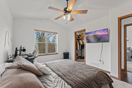 Stunning Zero Lot Line Duplex in the Baraboo Area - image 36