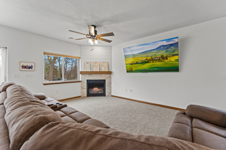 Stunning Zero Lot Line Duplex in the Baraboo Area - image 41