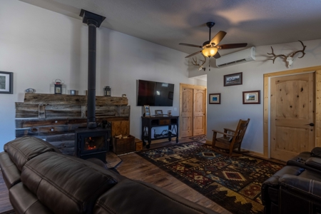 Eastern Oregon Juniper Butte Estate - image 23