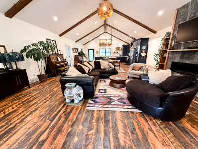 Custom-Built Home on 11 Acres | Lewistown, Montana - image 12