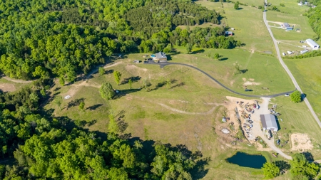 Country Estate on 66+/- acres in Burkesville, KY - image 12