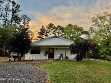 Listing 143