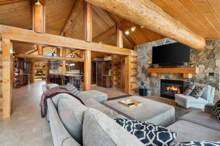 Chehalis Log Estate with Private Lake on 21+ Acres - image 14