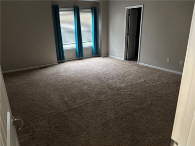 4 Bed Home in St Joseph MO with 3-Car Garage & Finished Basement - image 10