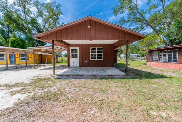 Chiefland, FL.  multi-family property near Suwannee River & Gulf