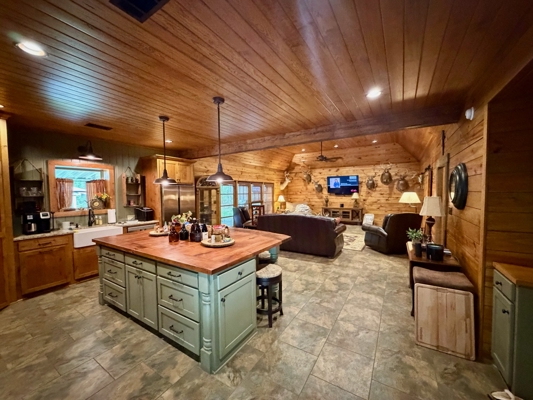 Saline Lake Hunting Property and Lodge Winn Parish LA