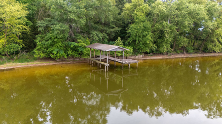Lake Winnsboro Waterfront Fixer Upper - Wood County - East Texas - image 28