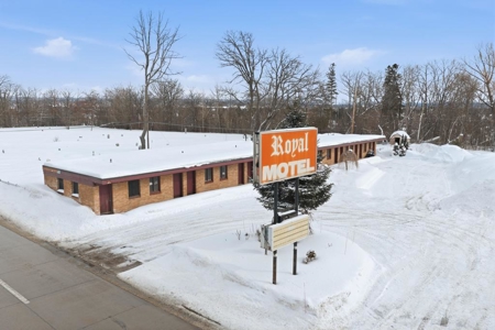 21-Unit Hospitality Property Sault Sainte Marie, MI - image 28