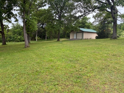 5 Bdrm 4 Bath On Acreage In Yellville - image 5