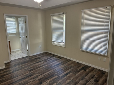 5 Bdrm 4 Bath On Acreage In Yellville - image 15