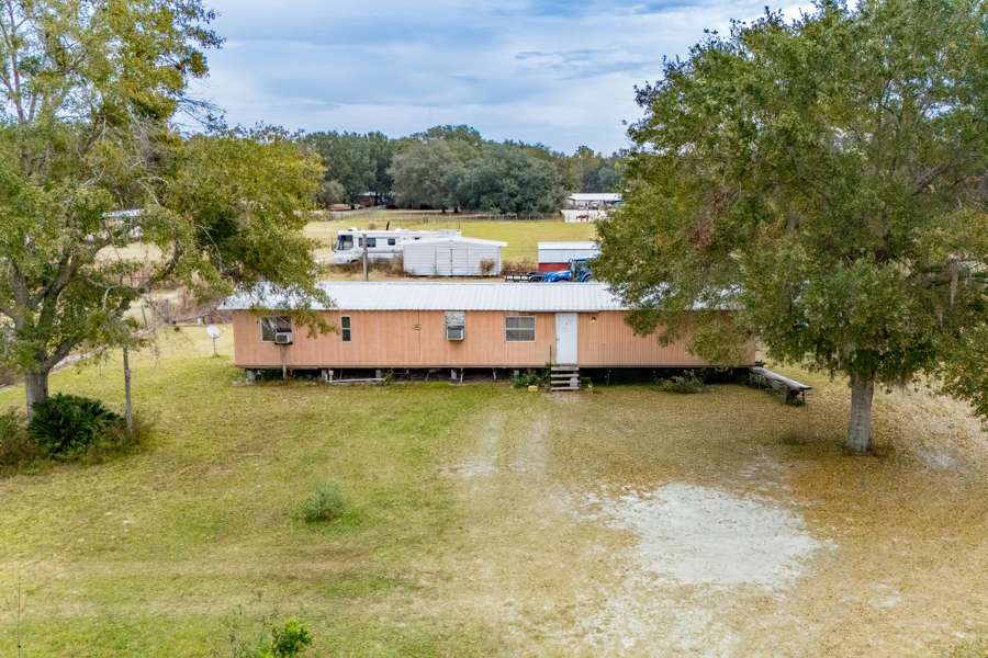 No Caption
