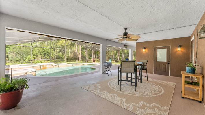 4/3 Pool, Near Disney, Theme Parks, Buildable lot next to home