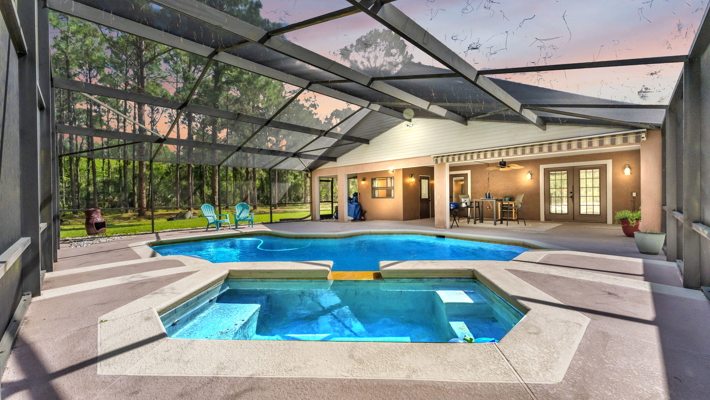 4/3 Pool, Near Disney, Theme Parks, Buildable lot next to home