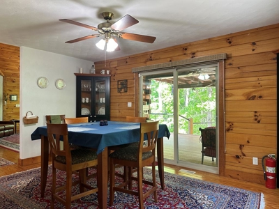 Southern Comfort: Private 11-Acre Log Home on Kerr Lake - image 28