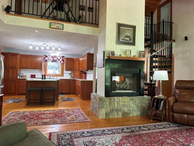 Southern Comfort: Private 11-Acre Log Home on Kerr Lake - image 24