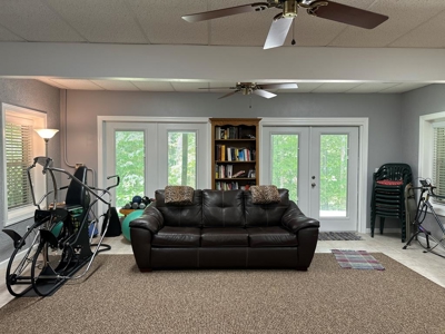 Southern Comfort: Private 11-Acre Log Home on Kerr Lake - image 38