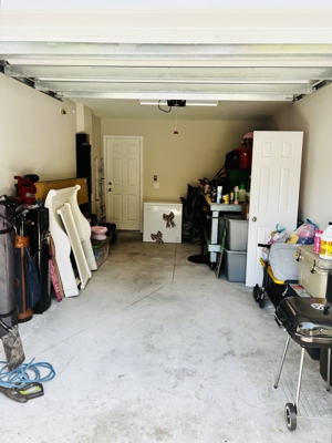Spacious, Newer Jacksonville Home- Near Airport, Beaches, Hosp