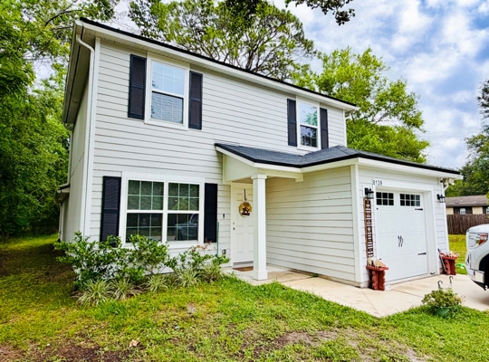 Spacious, Newer Jacksonville Home- Near Airport, Beaches, Hosp