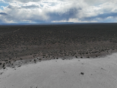 Southeastern Oregon Sunstone Retreat - image 3