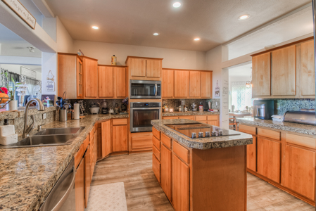 Country Living on 11.45 Irrigated Acres - image 22