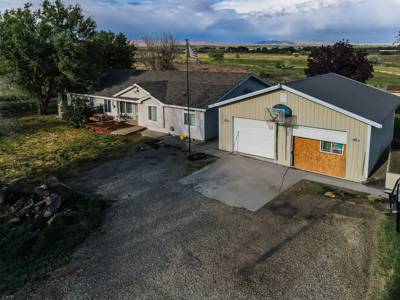 Country Living on 11.45 Irrigated Acres - image 47