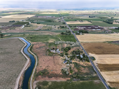 Country Living on 11.45 Irrigated Acres - image 41