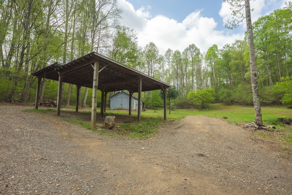 Country Home for Sale in Carroll Co