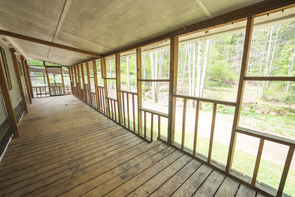 Country Home for Sale in Carroll Co