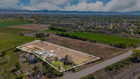 Fruita, CO Country Home & Horse Property on 4± Irrigated Acres - image 4