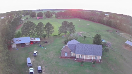 Hartford, Alabama Horse Property | 4 Bed, 3 Bath Home, 6.7 Acres - image 8