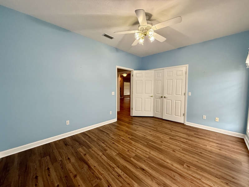 No Caption