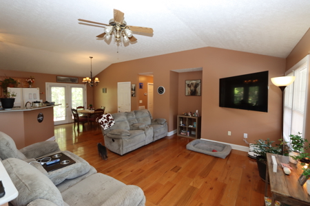 Country Home for Sale in Bristol VA - image 5