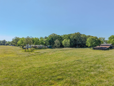 Stunning Fully Renovated Tennessee Country Home on 4.5± Acres! - image 41