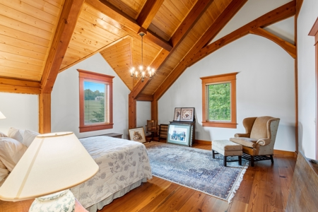 Stunning Home On Dale Hollow Lake in Albany, Kentucky - image 34