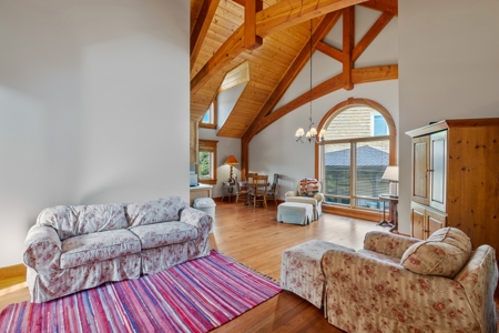 Stunning Home On Dale Hollow Lake in Albany, Kentucky - image 46