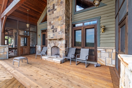 Stunning Home On Dale Hollow Lake in Albany, Kentucky - image 18