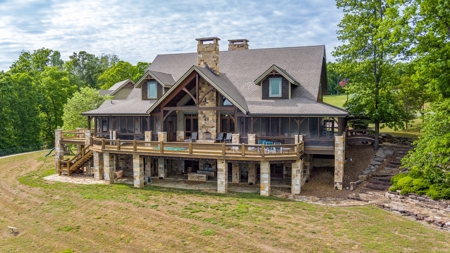 Stunning Home On Dale Hollow Lake in Albany, Kentucky - image 10
