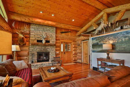 30-Acre Luxury Log Estate | Trophy Whitetail Sanctuary & Private - image 12
