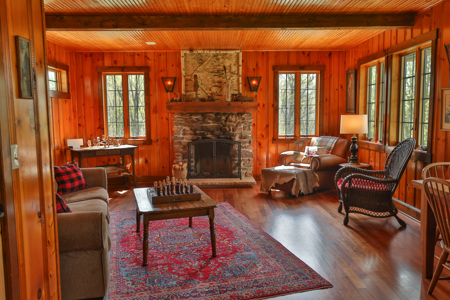 30-Acre Luxury Log Estate | Trophy Whitetail Sanctuary & Private - image 19
