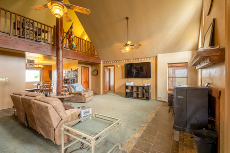 Acreage For Sale with Country Home in Hesperus Colorado - image 6