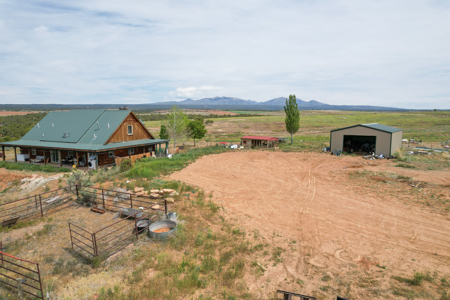 Acreage For Sale with Country Home in Hesperus Colorado - image 36