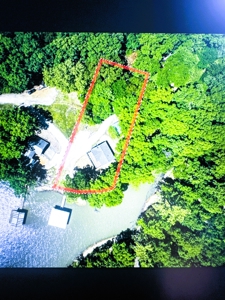 Lakefront 3Br Home & Boat Dock & Garage - image 16