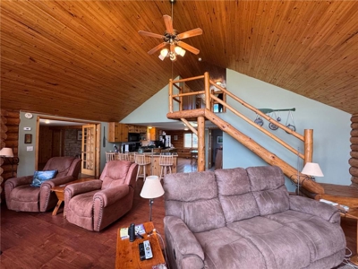 Lakeside Log Home Retreat on Private Lake 12 - image 4