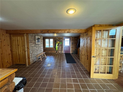 Lakeside Log Home Retreat on Private Lake 12 - image 3