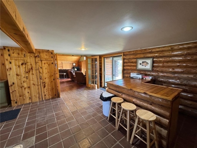 Lakeside Log Home Retreat on Private Lake 12 - image 1